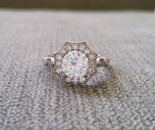 The Elsa moissanite (7 mm)