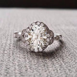 The Caroline GH Moissanite Center