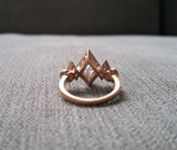 The Harlow GH moissanite